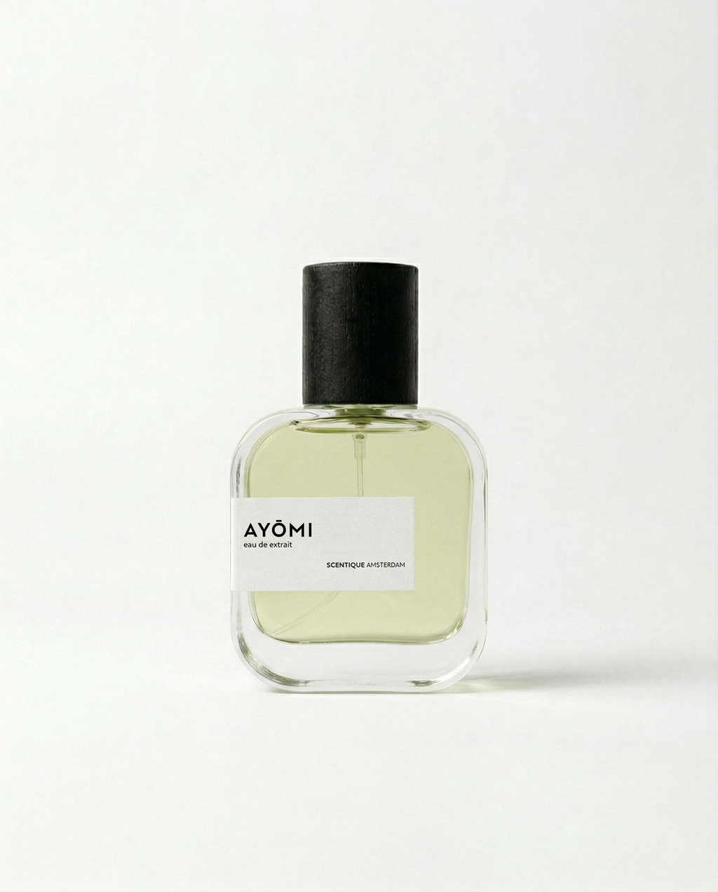 Parfum geïnspireerd op Jean Paul Gaultier Scandal. Alternatief voor ean Paul Gaultier Scandal. Ayomi gemaakt door Scentique Amsterdam